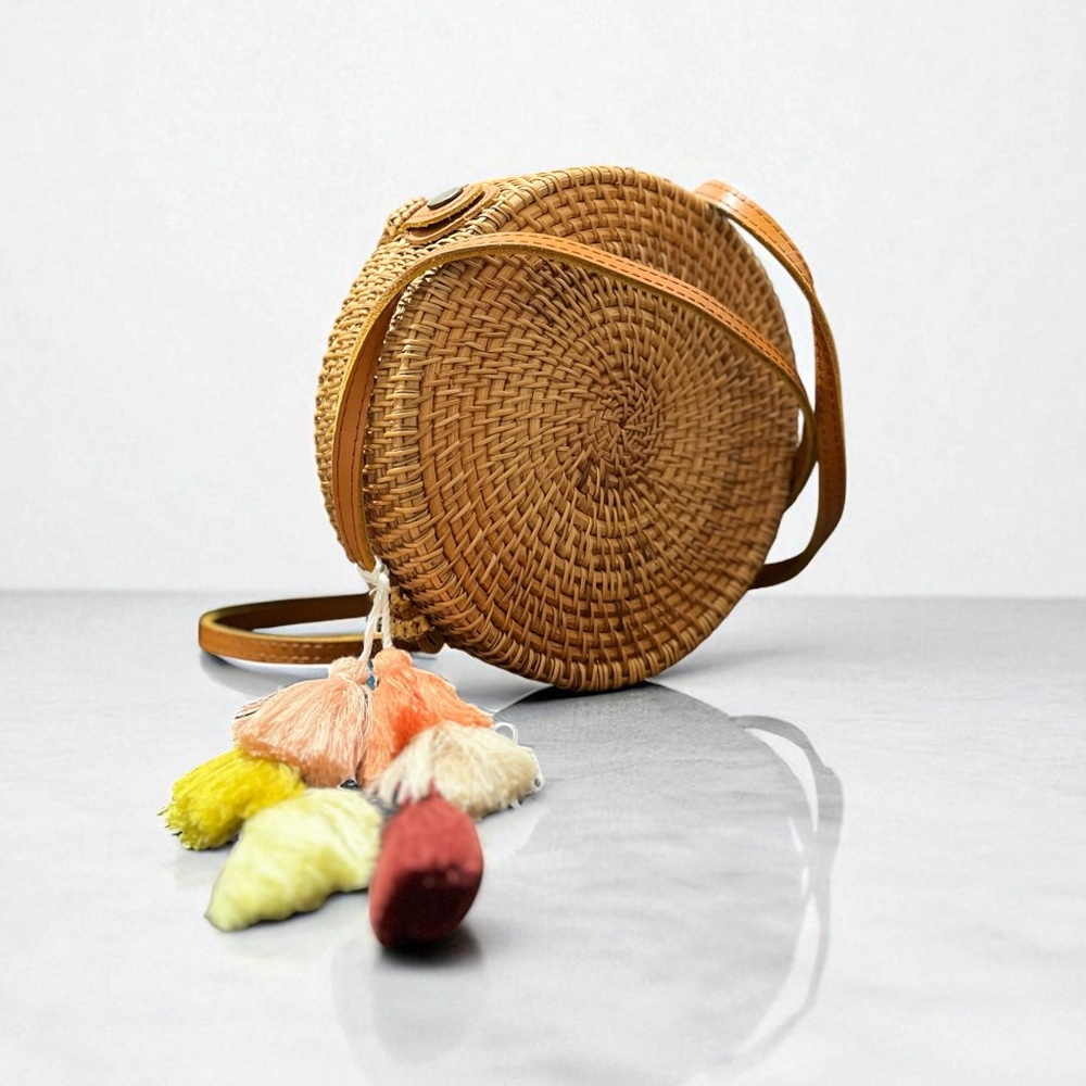 Women’s Tan Raffia with Leather Strap and Multicolor Tassels Round Crossbody Bag